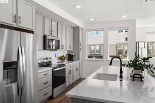 Photo #6: 41119080 Listing