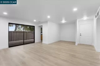 Photo #6: 41119082 Listing