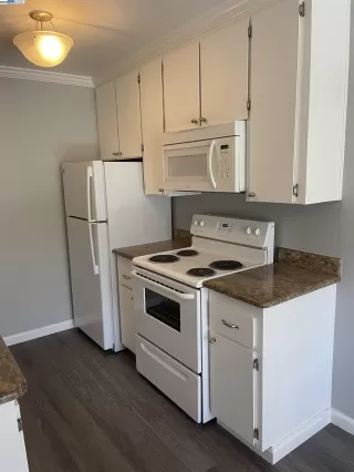 Photo #6: 41119236 Listing 