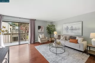 Photo #2: 41119249 Listing