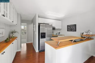 Photo #4: 41119249 Listing