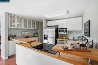 Photo #6: 41119249 Listing