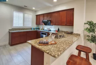 Photo #4: 41119308 Listing 