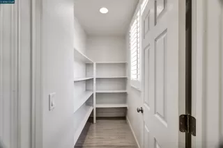 Photo #5: 41119308 Listing 