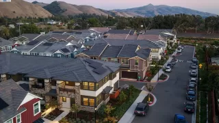 Photo #4: 41119355 Listing