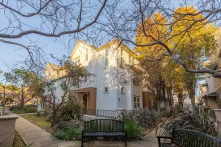 Photo #1: 41119393 Listing 