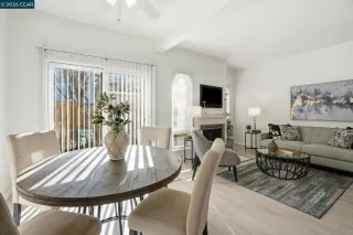 Photo #4: 41119459 Listing 