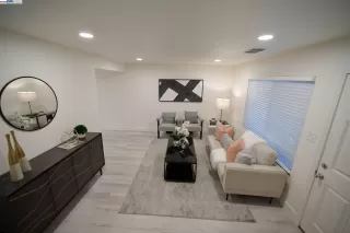 Photo #3: 41119474 Listing