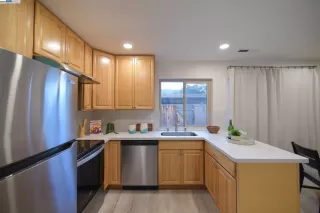 Photo #6: 41119474 Listing