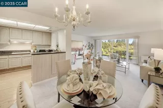 Photo #2: 41119541 Listing 