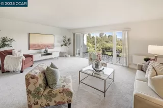 Photo #3: 41119541 Listing 