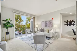 Photo #3: 41119547 Listing