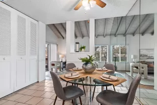 Photo #5: 41119575 Listing 