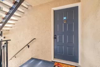 Photo #2: 41119628 Listing 