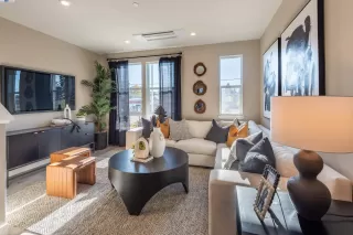 Photo #3: 41119633 Listing