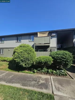 Photo #2: 41119644 Listing 