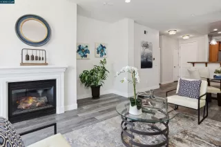 Photo #6: 41119715 Listing