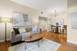 Photo #2: 41119775 Listing 