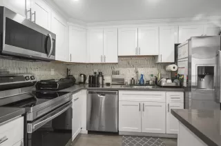 Photo #6: 41119819 Listing 