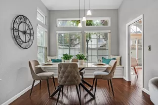 Photo #6: 41119852 Listing