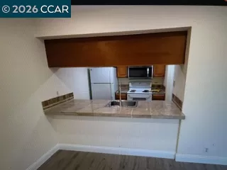 Photo #4: 41119955 Listing 