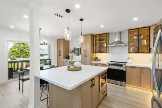 Photo #2: 41120016 Listing 