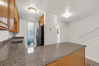 Photo #2: 41120033 Listing 