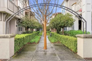 Photo #2: 41120063 Listing