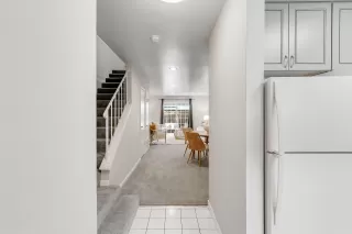 Photo #1: 41120072 Listing 