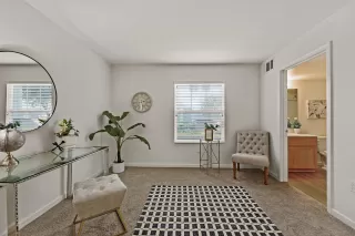 Photo #3: 41120169 Listing