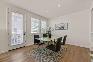 Photo #5: 41120169 Listing