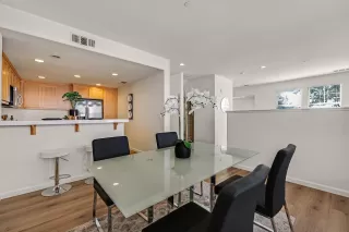 Photo #6: 41120169 Listing