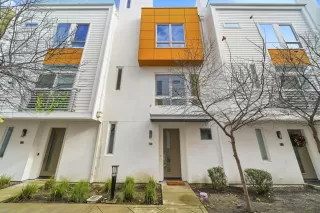 Browse active condo listings in PERCH DOWNTOWN DUBLIN