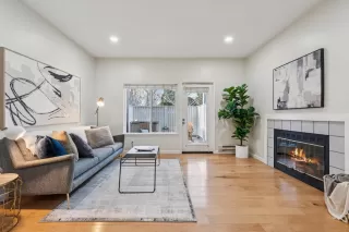 Photo #2: 41120235 Listing 