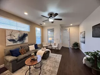 Photo #4: 41120303 Listing