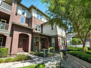 Photo #1: 41120375 Listing 