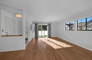 Photo #2: 41120394 Listing