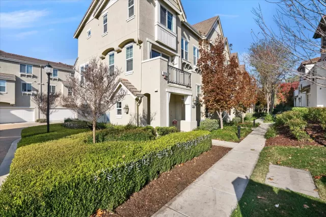 MLS: 41120414 Condo For Sale