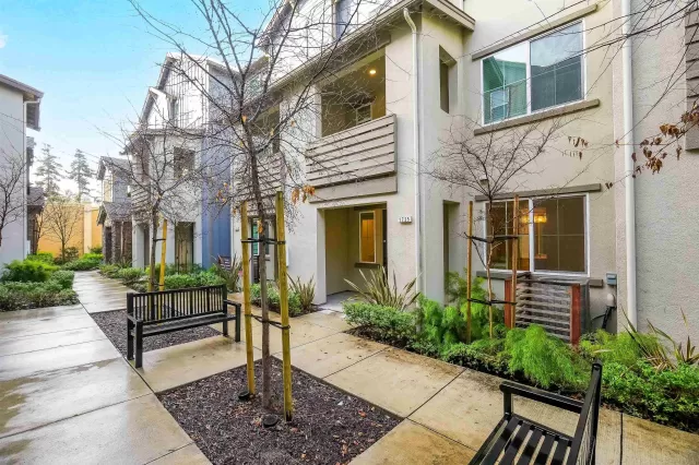 MLS: 41120449 Condo For Sale