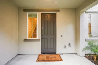 Photo #2: 41120449 Listing