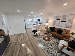 Photo #1: 41120564 Listing 