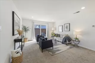 Photo #6: 41120570 Listing