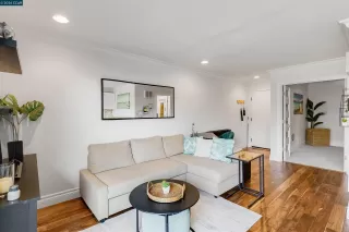 Photo #3: 41120625 Listing 