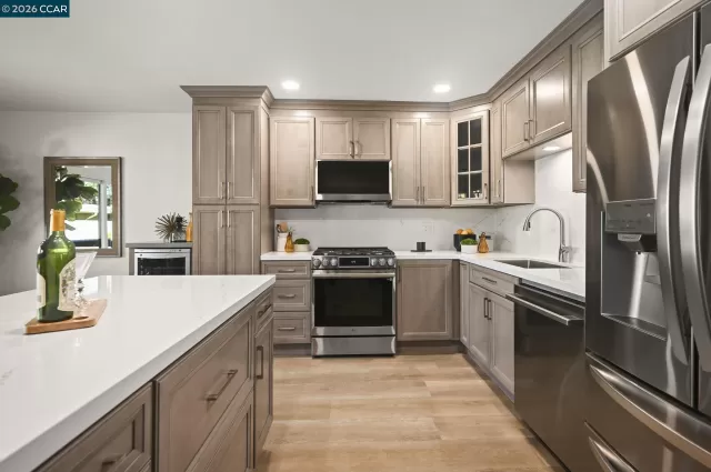 MLS: 41120721 Condo For Sale