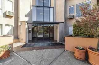 Photo #2: 41120772 Listing 