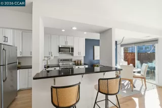 Photo #5: 41120878 Listing 