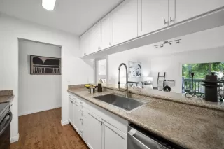 Photo #4: 41120912 Listing