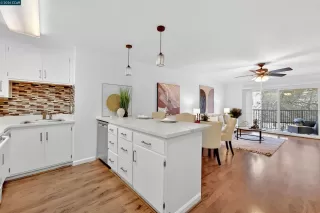 Photo #3: 41120924 Listing 