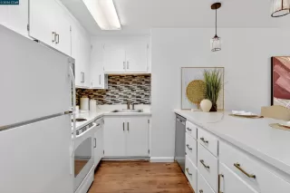 Photo #4: 41120924 Listing 