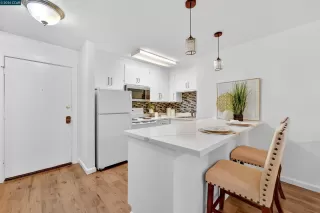 Photo #6: 41120924 Listing 